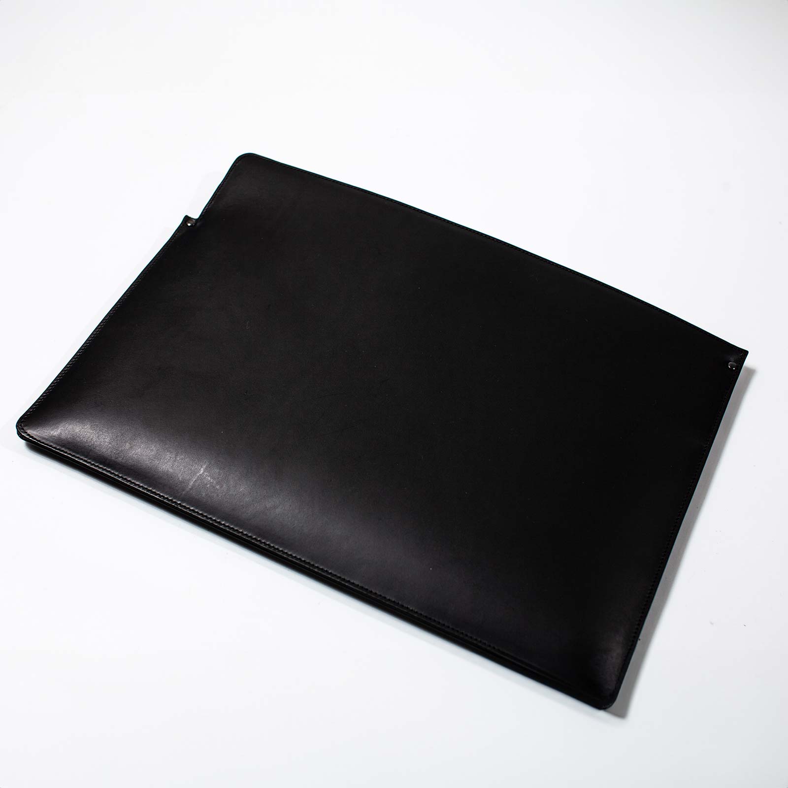 BUTTERO-PC SLEEVE