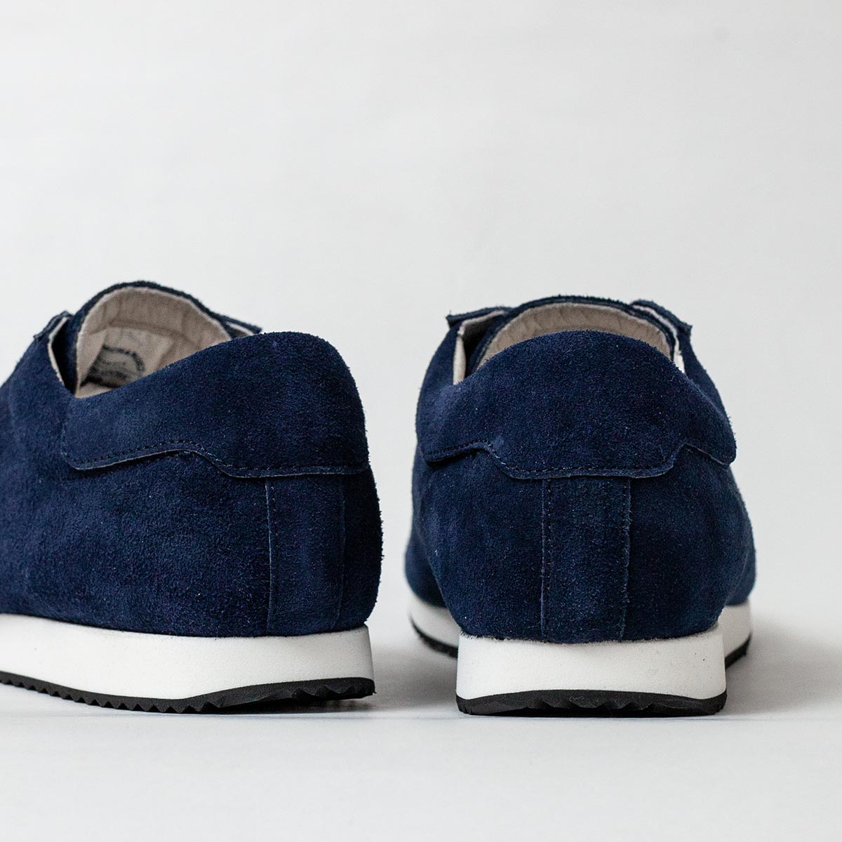 マイキー ネイビー