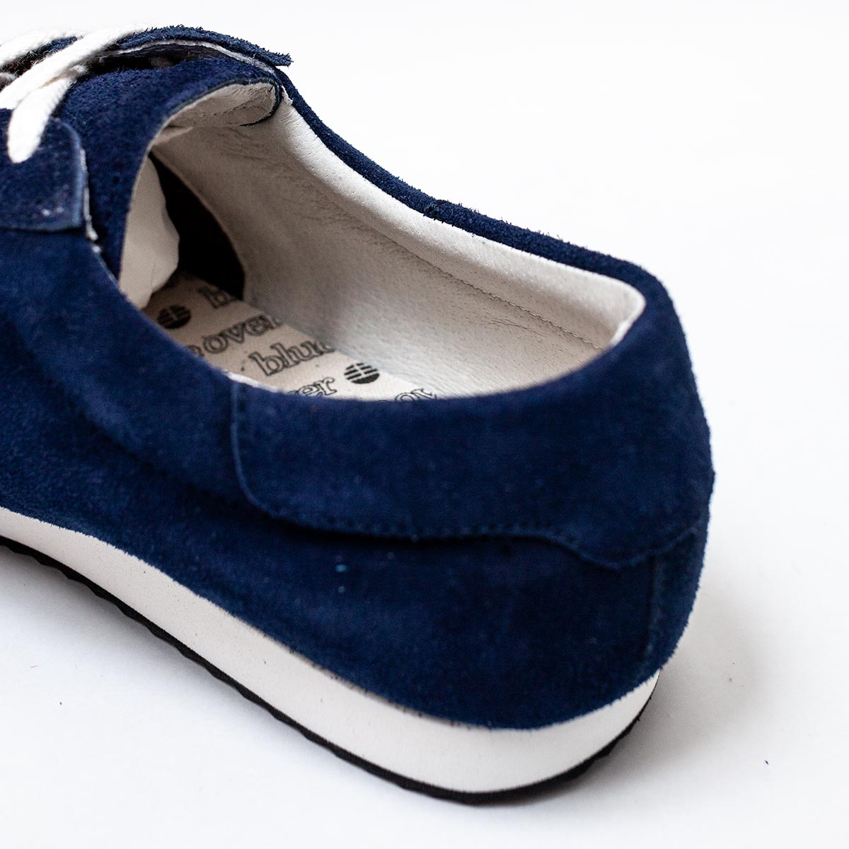 マイキー ネイビー