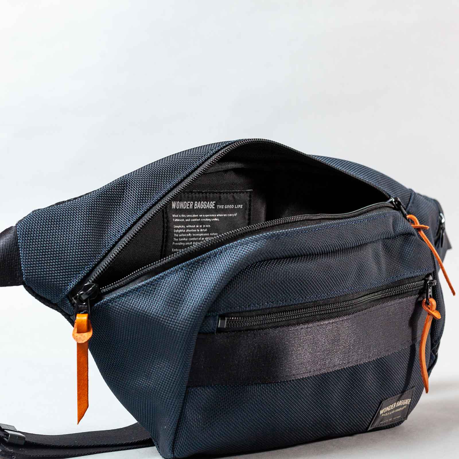 WAIST BAG