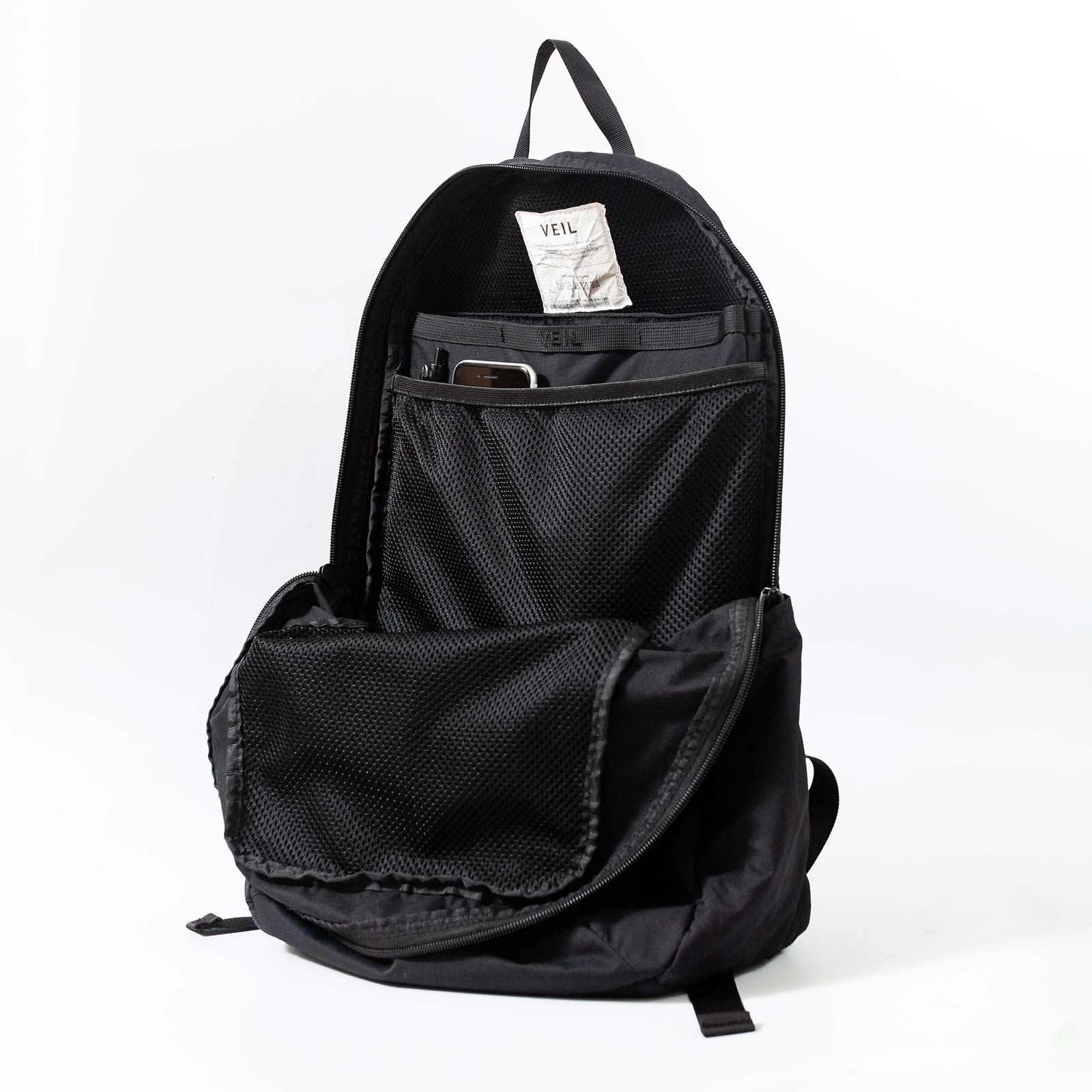 VEIL Black Outer