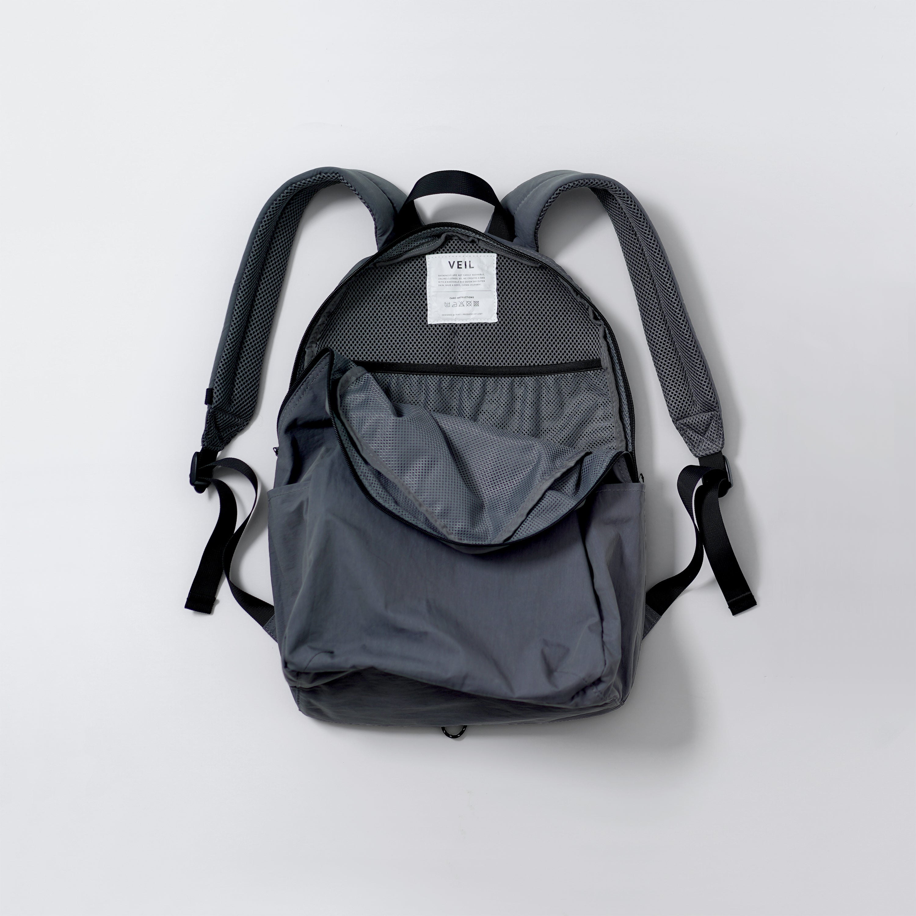 VEIL Gray Outer